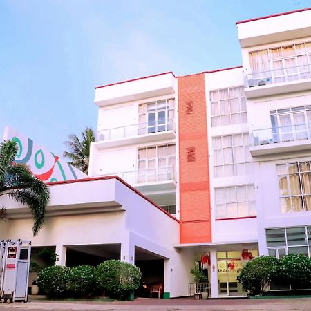 Kanola Luxury Hotel Anuradhapura Kültér fotó