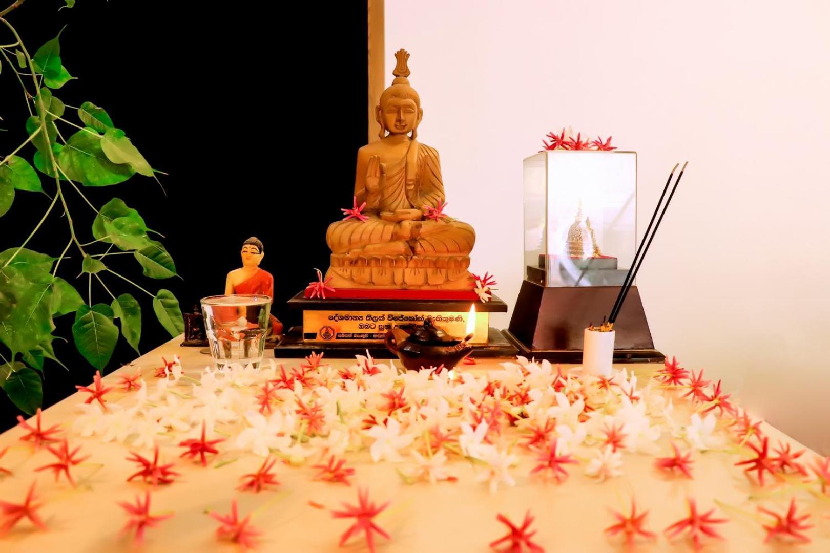 Kanola Luxury Hotel Anuradhapura Kültér fotó