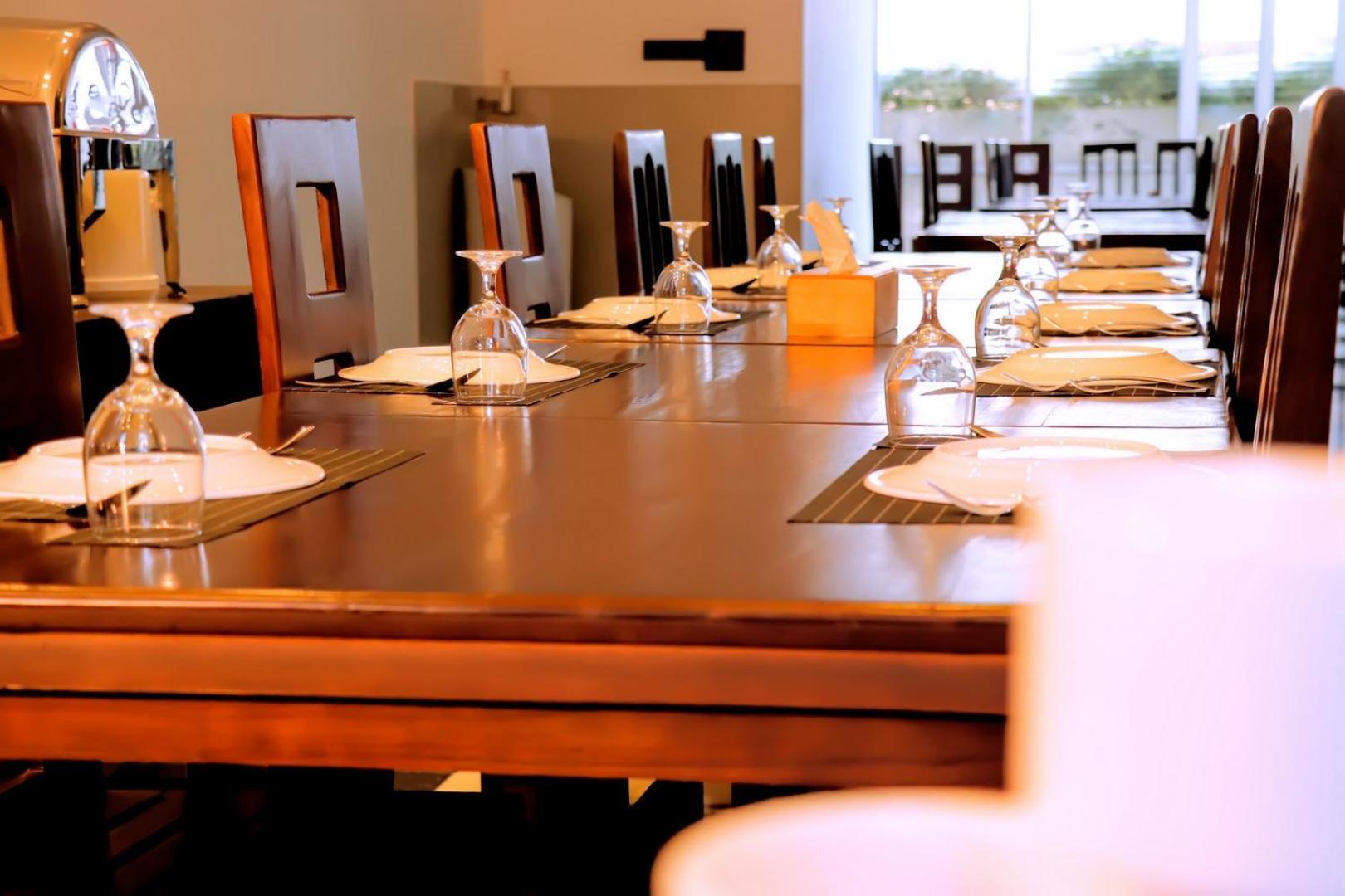 Kanola Luxury Hotel Anuradhapura Kültér fotó