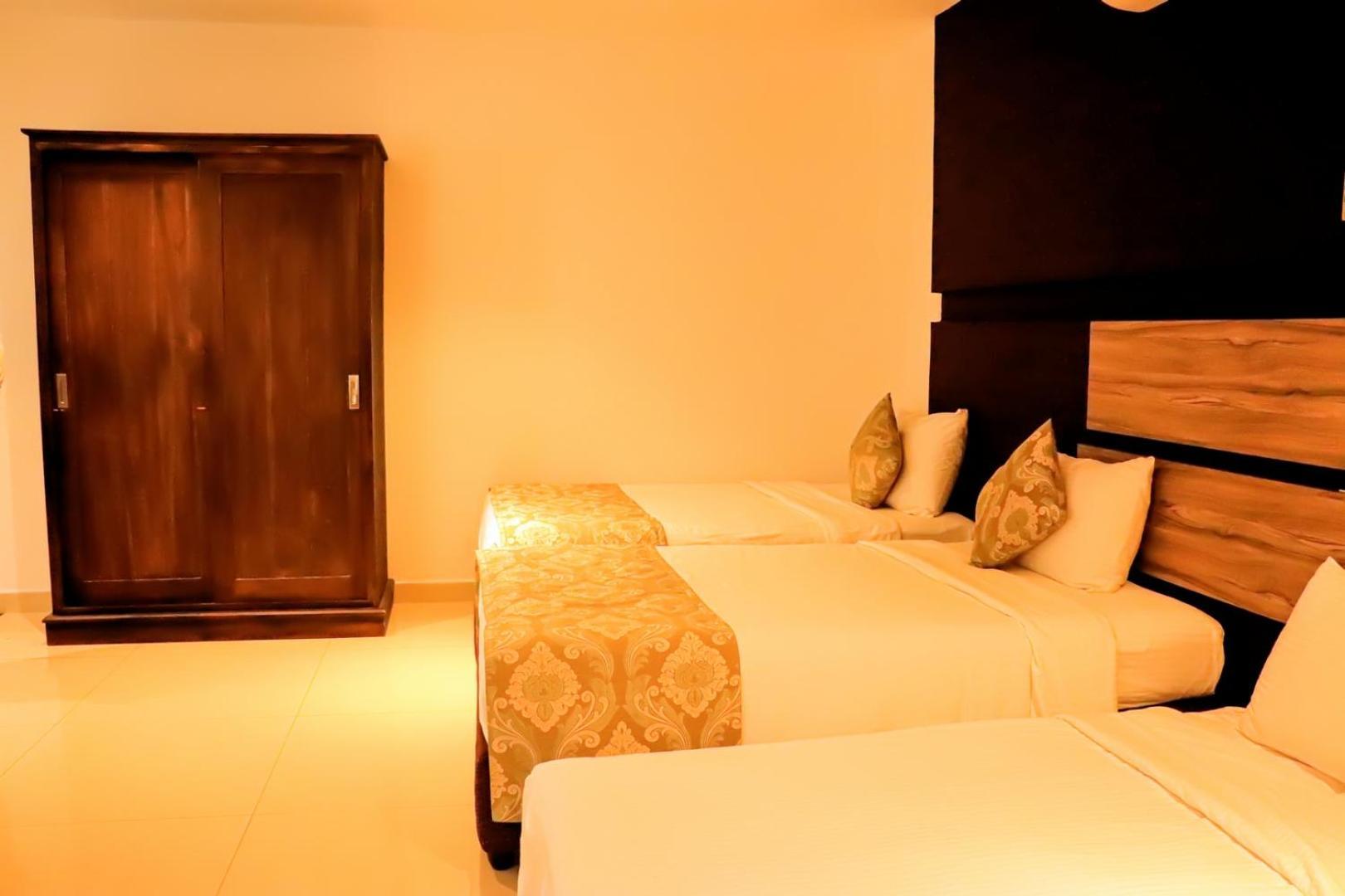 Kanola Luxury Hotel Anuradhapura Kültér fotó