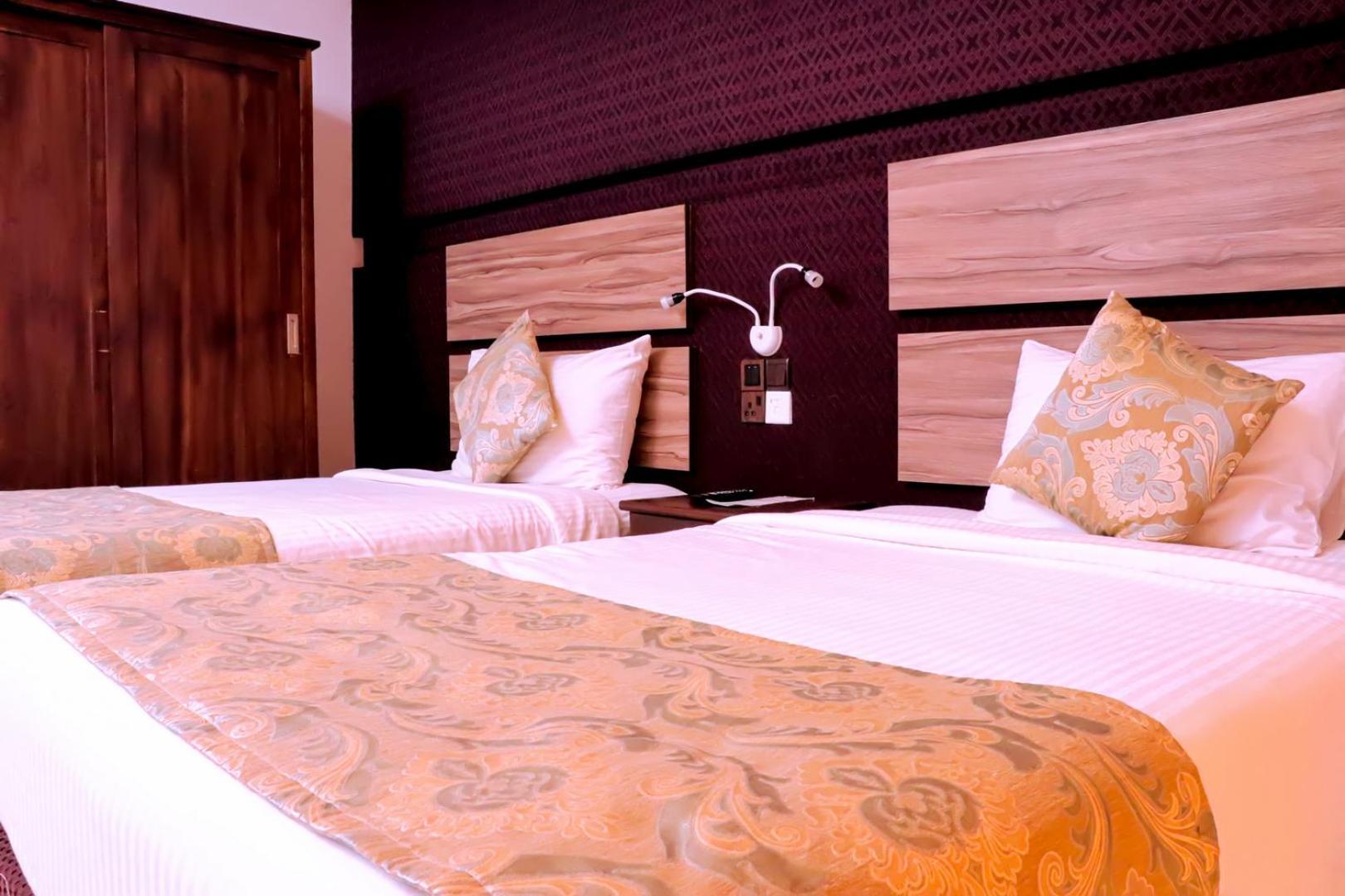 Kanola Luxury Hotel Anuradhapura Kültér fotó
